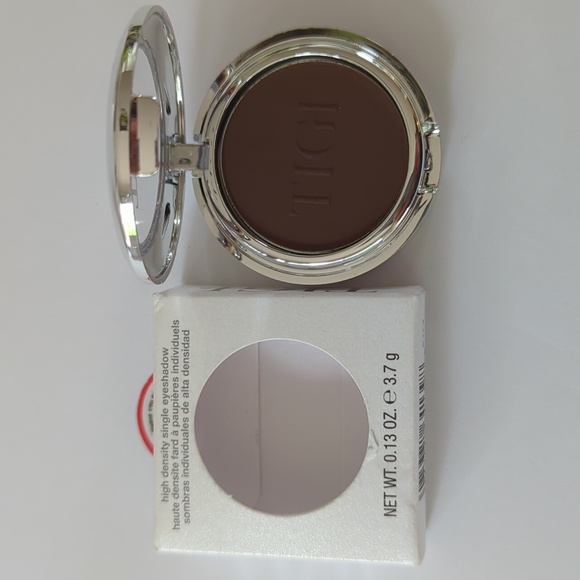 TIGI Professional Eyeshadow High Density, Emerald Green, Chocolate Kiss, Vanilla - Picture 4 of 10